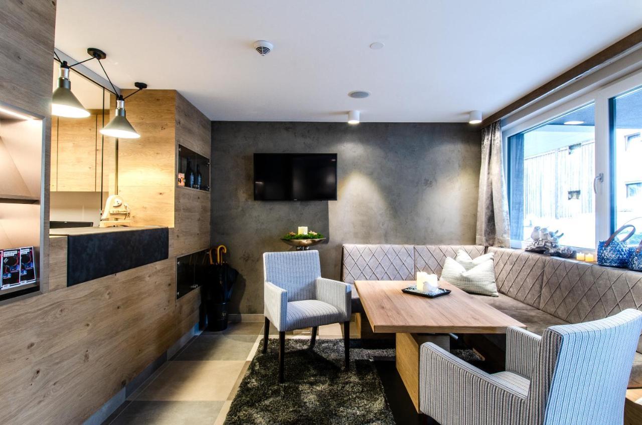 Hotel Garni Funtana Ischgl Esterno foto
